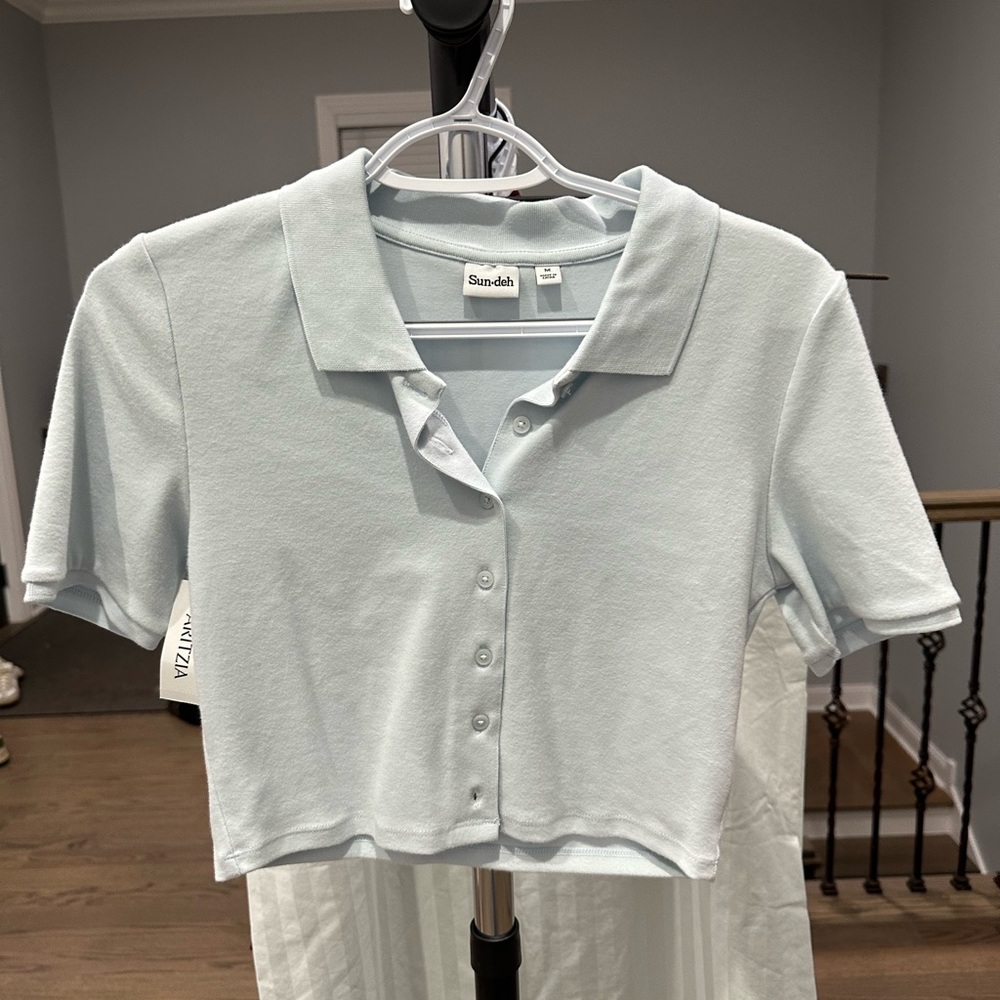 Aritzia brand new polo crop top